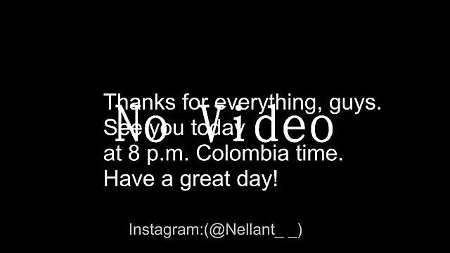 antonella_maitt1 (F young) - ⭐Rub dildo in my clitoris.⭐