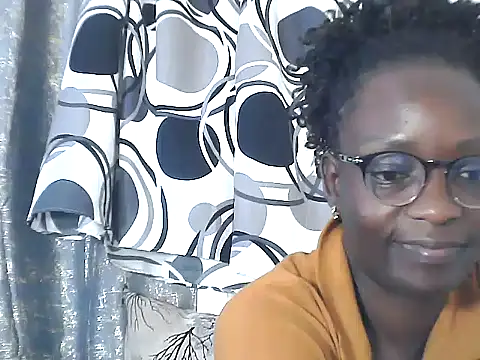 Sexy-BlackGold live webcam from Kenya on Ufotopia – Live Cams & Video Chat