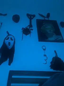 CUMQUEEN-XXX69 webcam