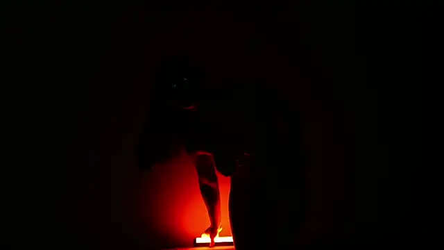 whyemmycry - WhyEmmyCry's free webcam - UK Sex Cams