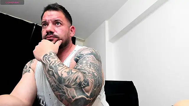 musclemonster31 webcam