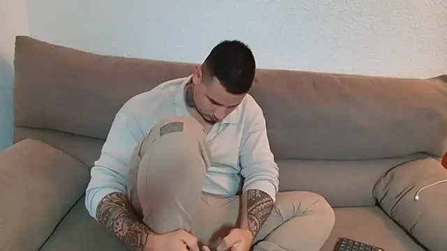 Milanthompson2025 webcam