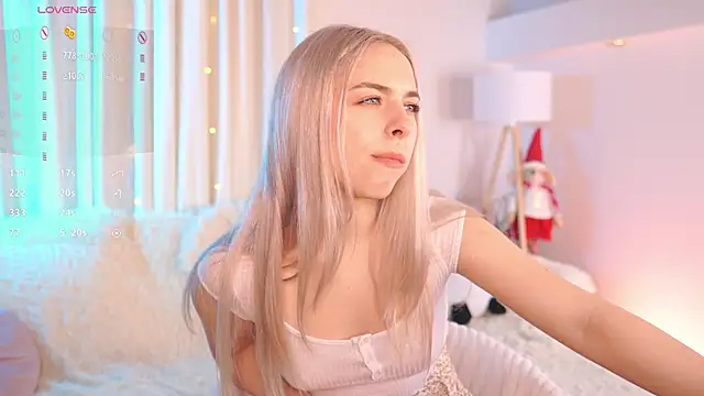 shinybarbie (F teen) - Flash my pretty panties