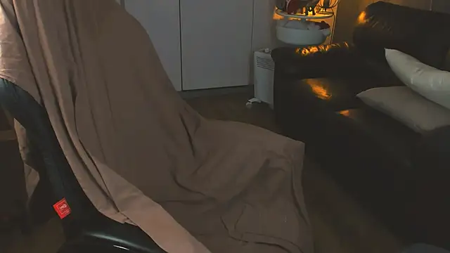 jacobbrat (M twink) - cum