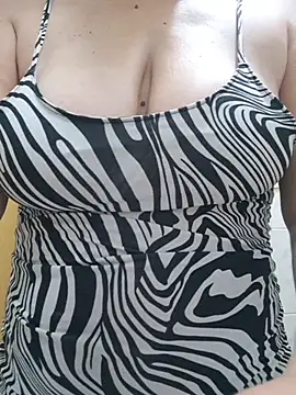 SweettyNaugthy webcam