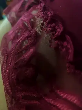 MadaamJizz_DickLewd webcam