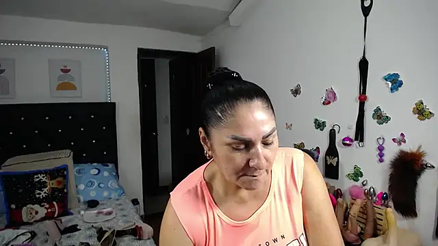 mature_bigboobs10 webcam