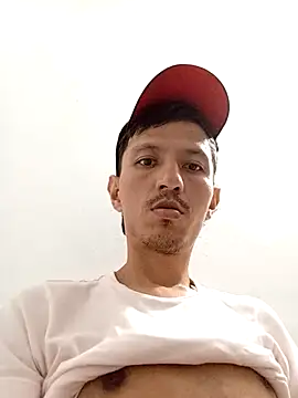 BumblingBimetal webcam