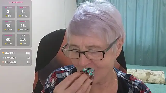 sandra_snowflake - Sandra_Snowflake's free webcam