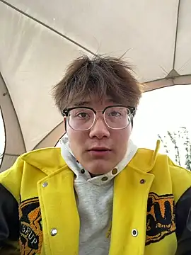 Delicious-boys-001 – webcam model profile photo