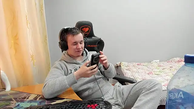 iliaskrislove webcam