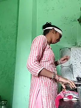 hotty-nidhi (F young) - Ass fingeing full need