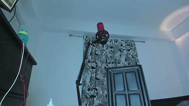 eileen_pinkman (F young) - bounce ass