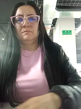 Monserratizzy webcam