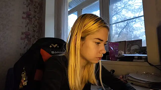 Witching_Moon webcam