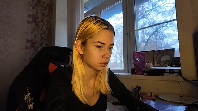 Witching_Moon webcam