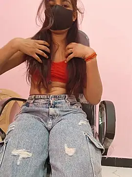 Iamyourdarling webcam