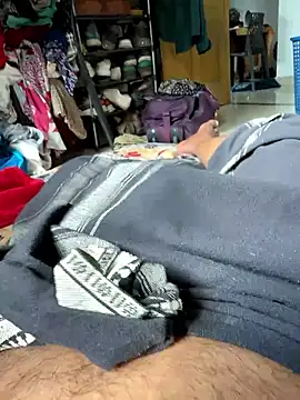 Mallu_ajanraj143 webcam