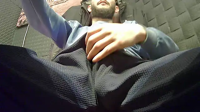 bigcockedturk20cm (M young) - 20 cm bigcock cumshow the work (boşalma)