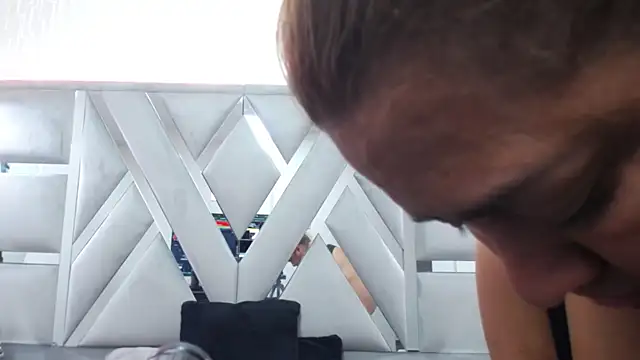 MonzerratBoyer webcam