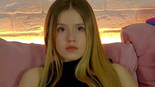 MilanaBalmain webcam