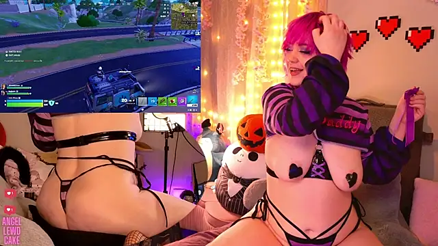Angel-Lewd-Cake webcam
