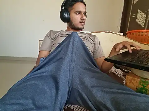 young-hairy-jon webcam