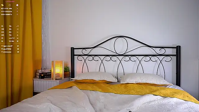 VeronaCritchlow webcam