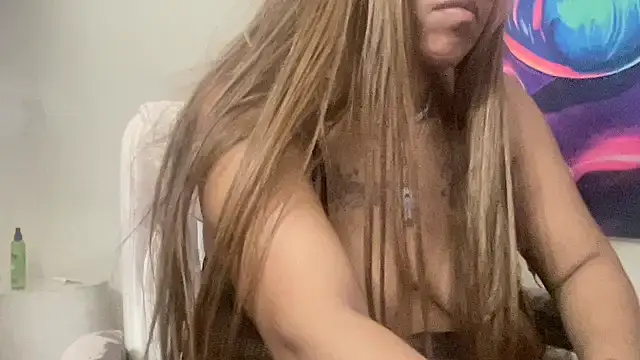 YasmineMinaj live webcam from United States on Ufotopia – Live Cams & Video Chat