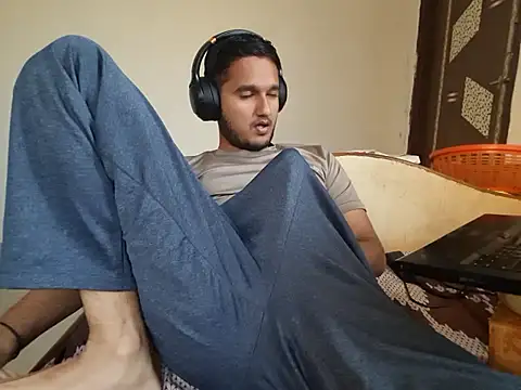 young-hairy-jon webcam