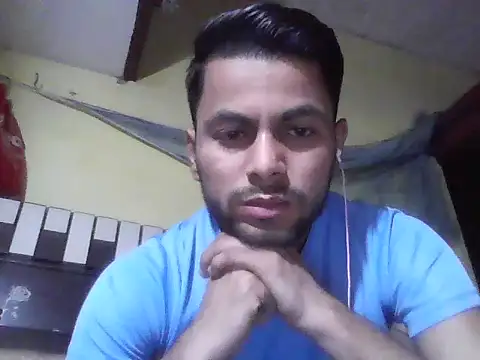 Stubborndesiboy webcam