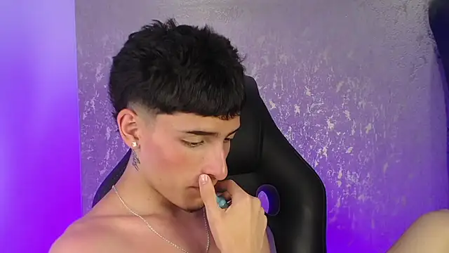 MateoMitchell webcam