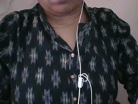 snehashreyatamil webcam