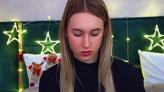 VictoriaHopsons webcam