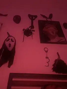 CUMQUEEN-XXX69 webcam