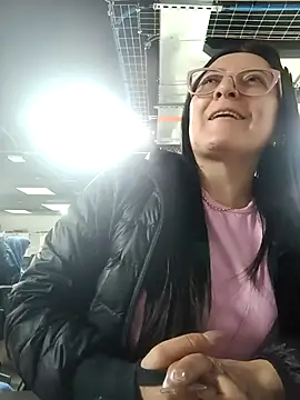 Monserratizzy webcam