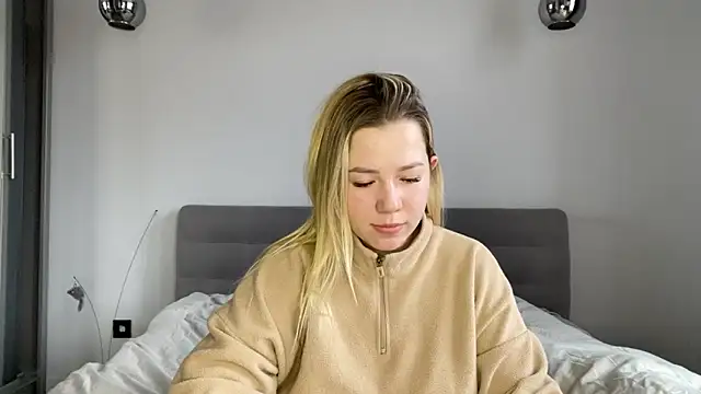 embersweetbunny (F young) - BE MY WIFE 💍