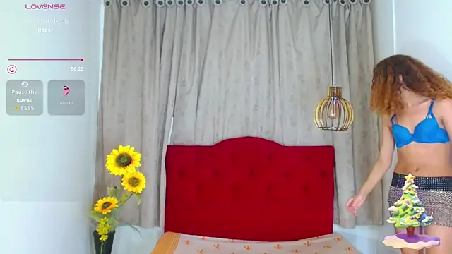 luisa__torres webcam