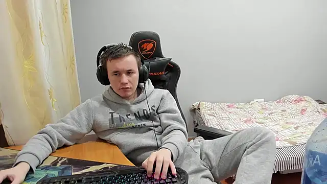 iliaskrislove webcam