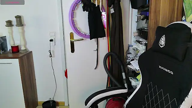 chrissiosaurus (F young) - HAPPY BIRTHDAY LITTLE DINO🦖