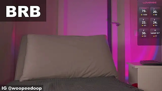 poorpornactor webcam