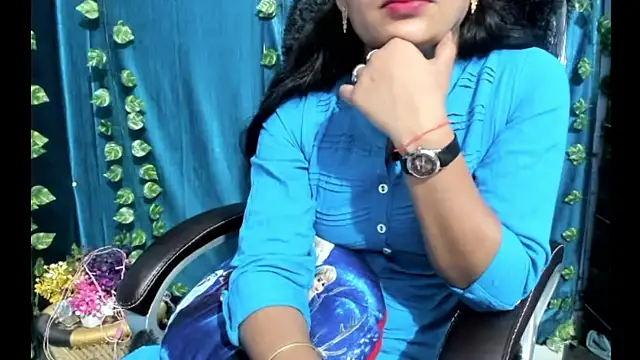 Forever_Love2025 webcam