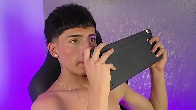 MateoMitchell webcam