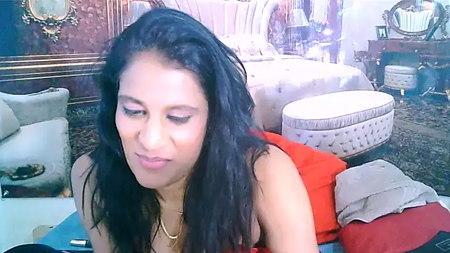 IndianSexcSmyle webcam