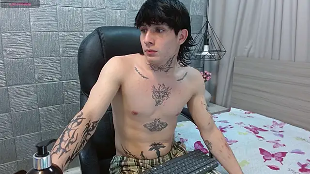 Iantwink18 webcam