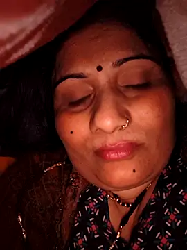 Rakhi99x webcam