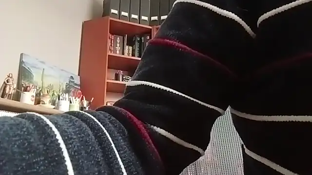 Mandra_is_a_whore webcam