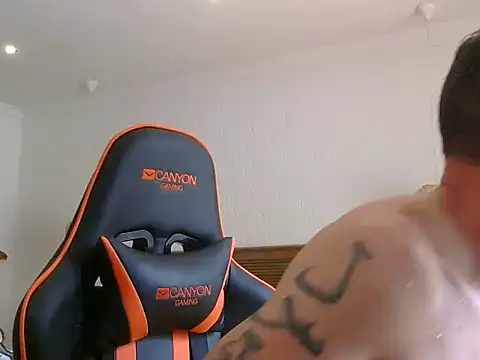 troydieselxxx - TroyDieselXXX's free webcam - UK Sex Cams