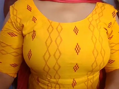 Queen_For_You_ webcam