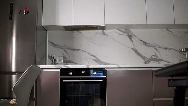 LucieNovembre webcam